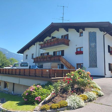 Gaestehaus Rundblick シュルンス エクステリア 写真