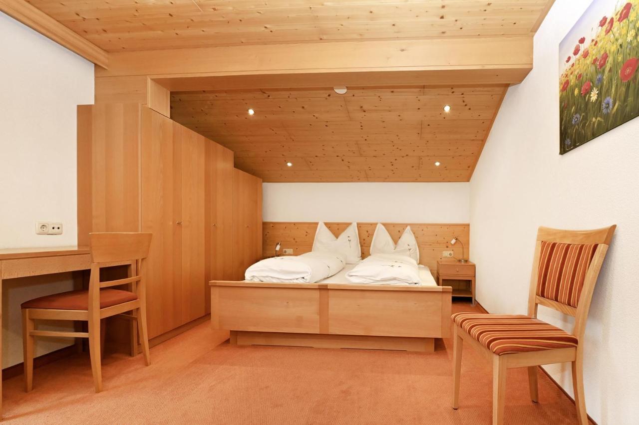 Gaestehaus Rundblick シュルンス エクステリア 写真