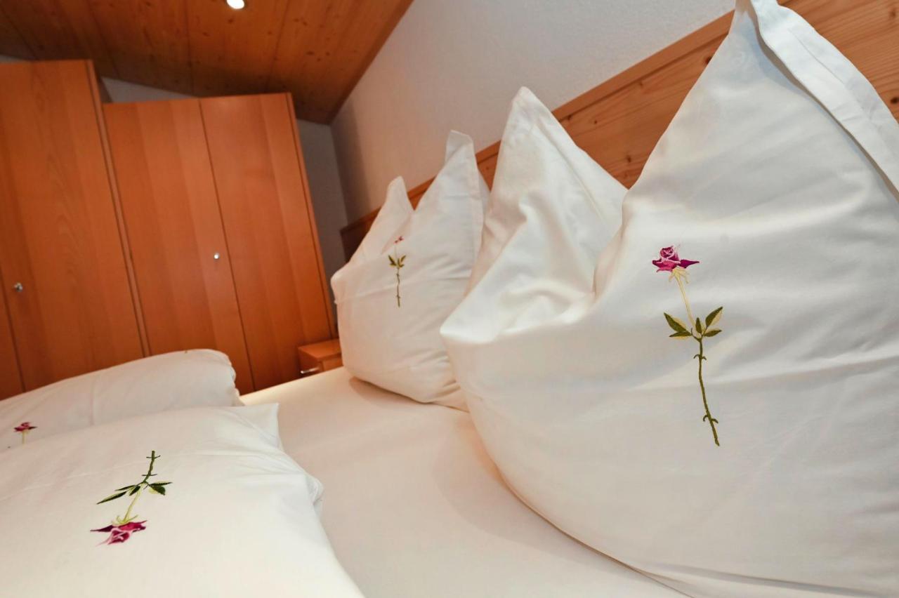 Gaestehaus Rundblick シュルンス エクステリア 写真