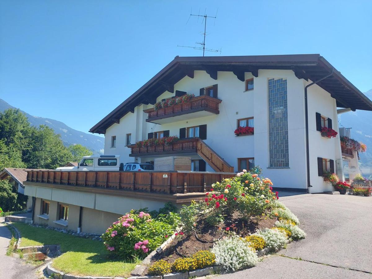 Gaestehaus Rundblick シュルンス エクステリア 写真