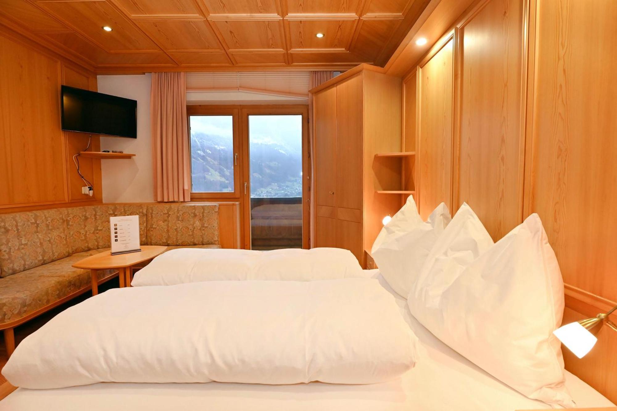 Gaestehaus Rundblick シュルンス エクステリア 写真