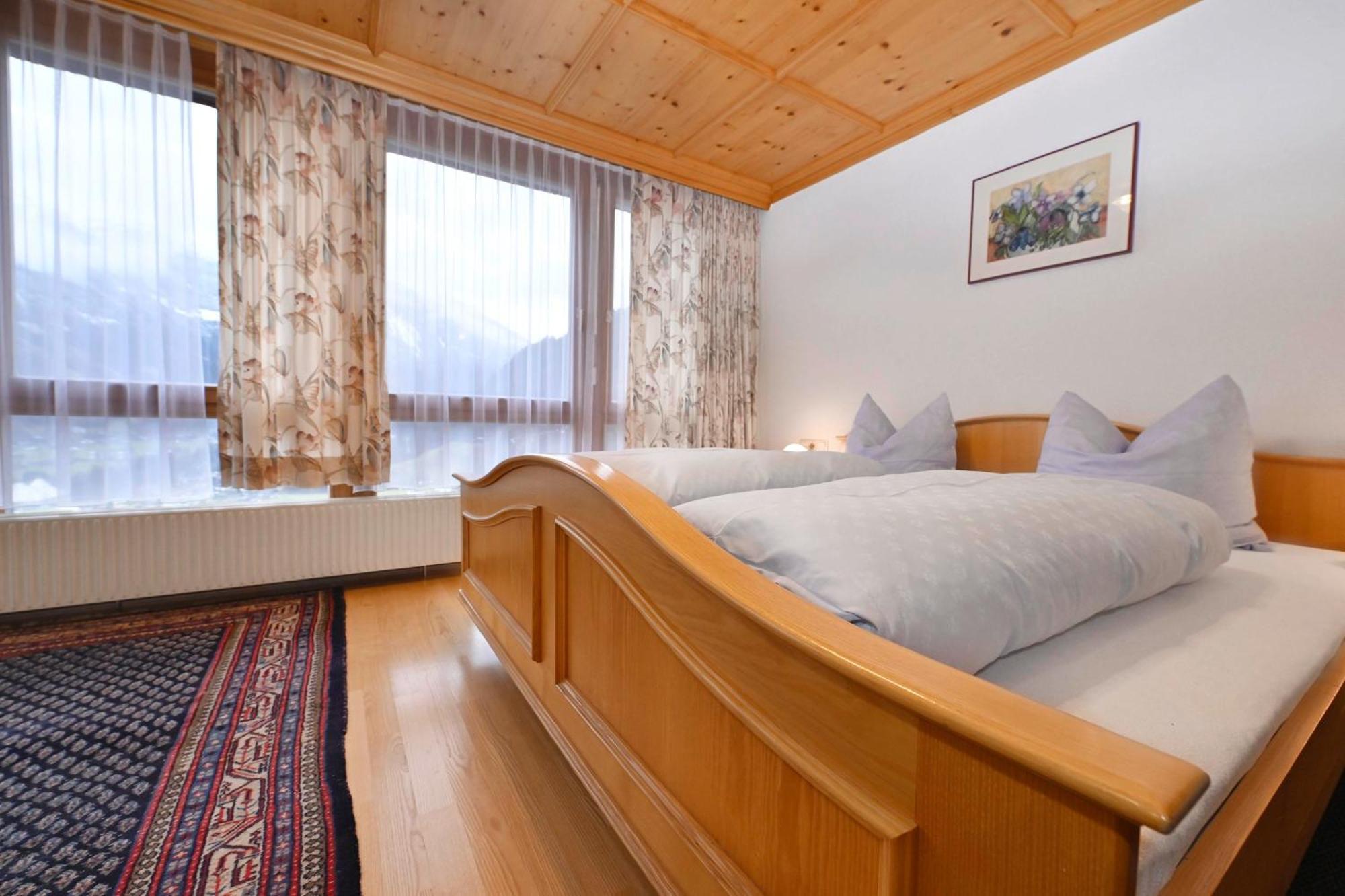 Gaestehaus Rundblick シュルンス エクステリア 写真